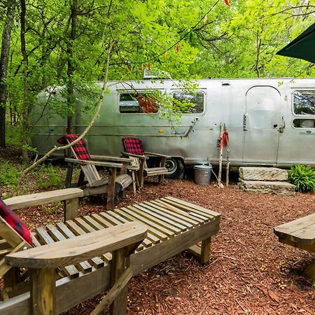 Country Woods Inn Glen Rose Ngoại thất bức ảnh