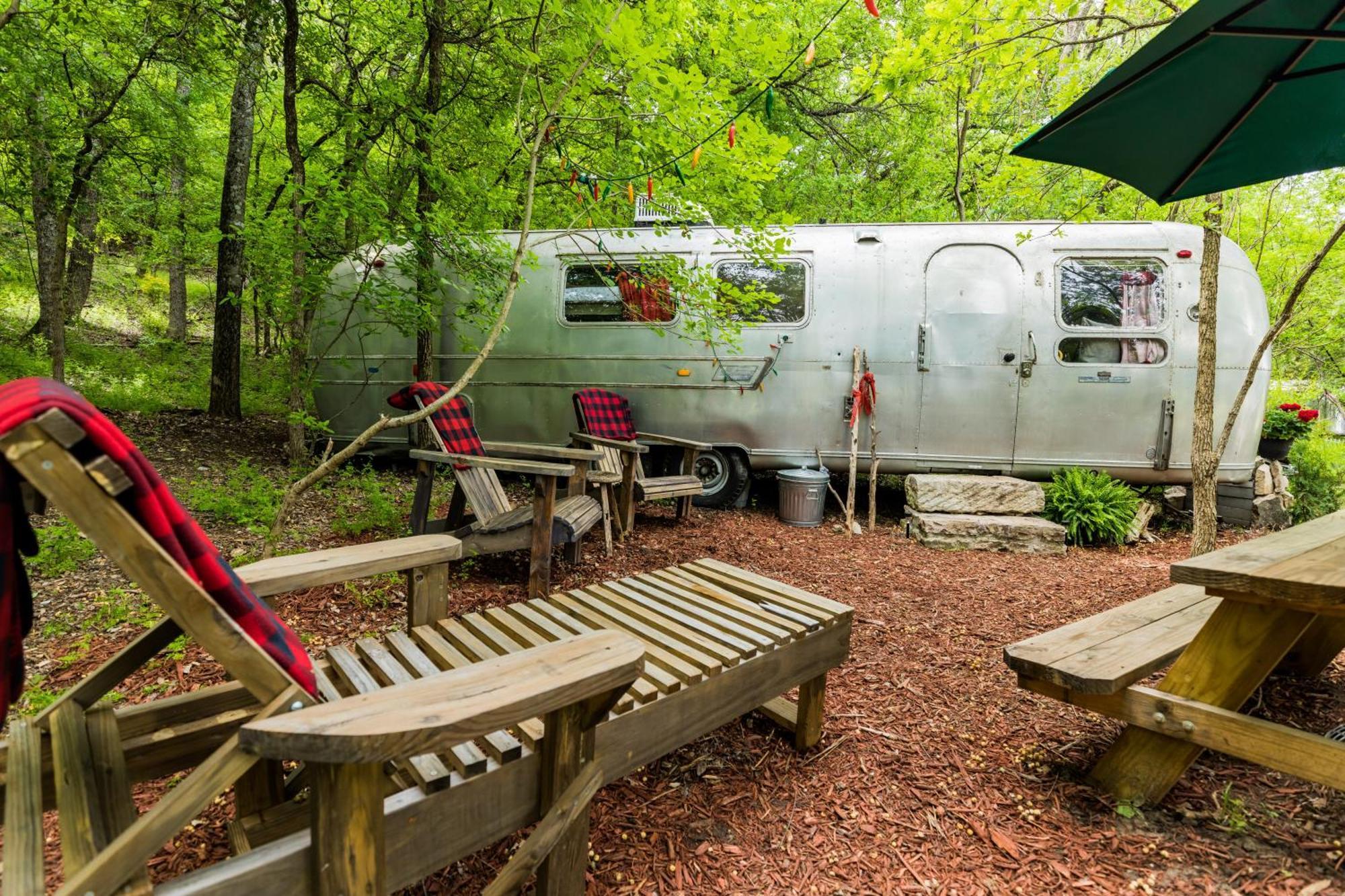 Country Woods Inn Glen Rose Ngoại thất bức ảnh